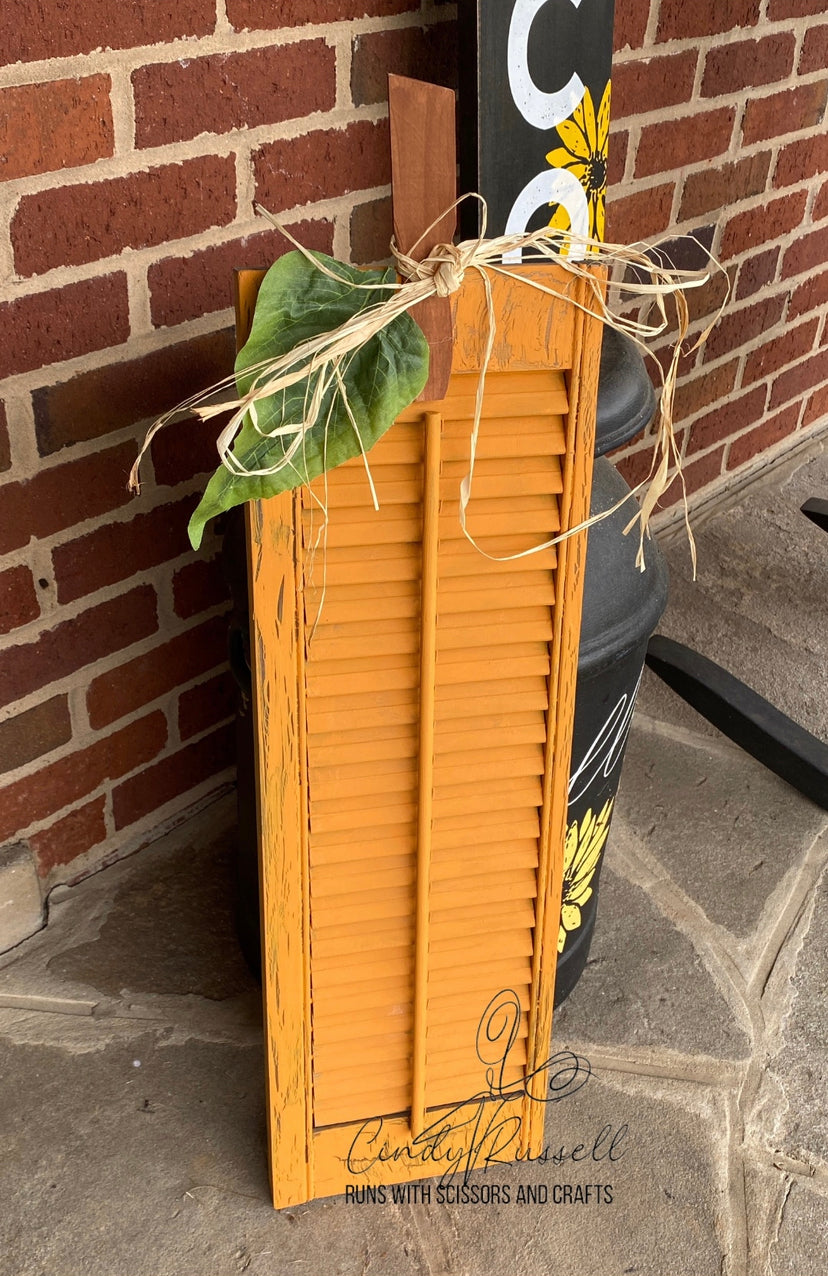 Pumpkin Porch Decor