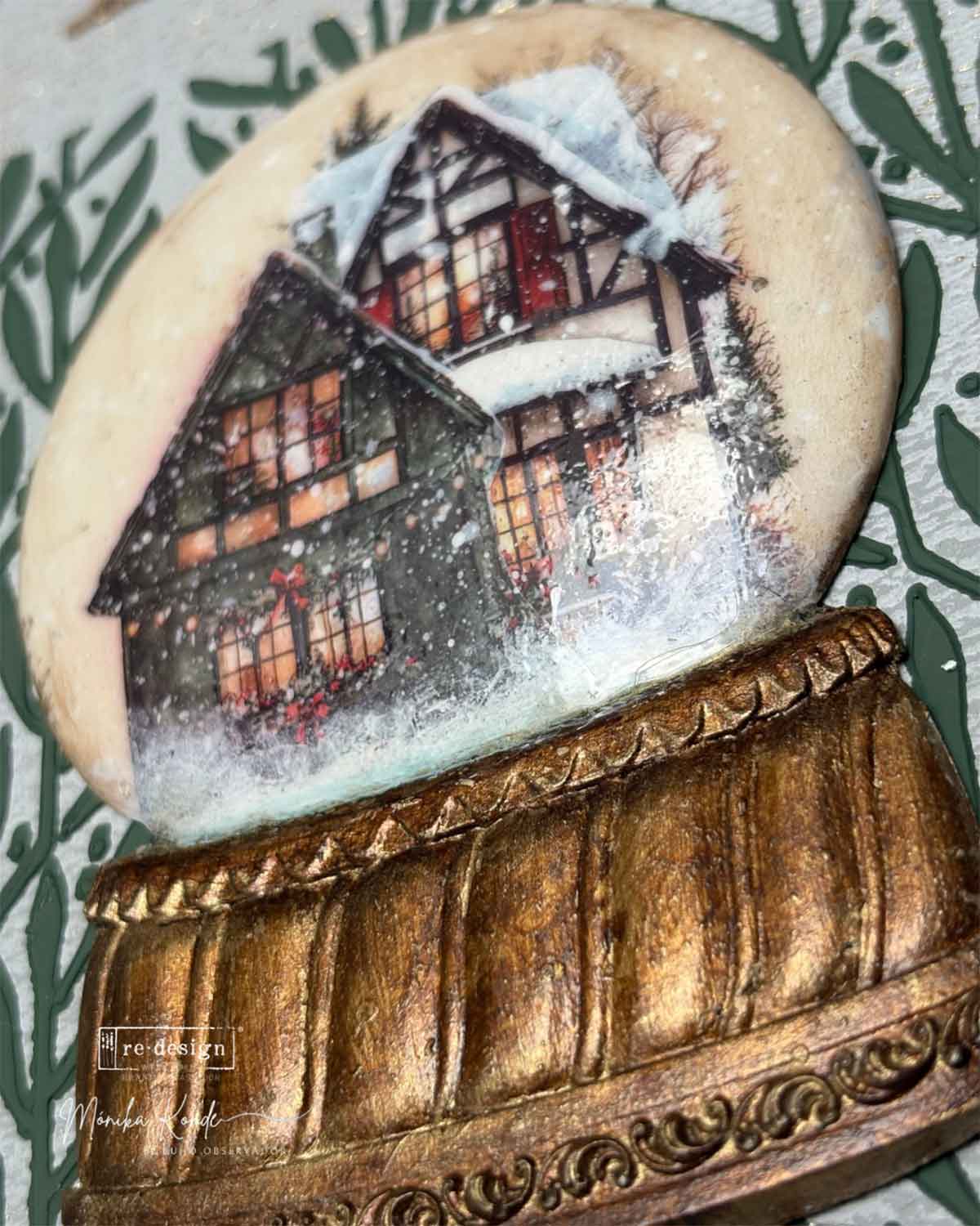 Decor Moulds--Bright Baubles